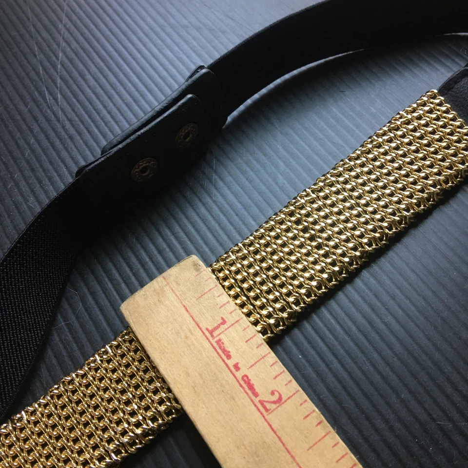 Cintura de cinturón elástico con cadena dorada de colección de los años 90 para mujer con broches de presión talla 25" L Foto 2 de 4