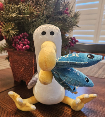 Disney Parks MINE MINE Seagull 12  Plush! Finding Nemo NWT