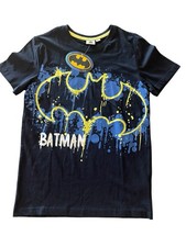 Batman t-Shirt NWT Boys M/L 100 Cotton
