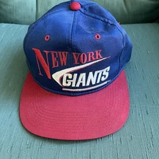 New York Giants Hat Vintage 90’s NFL Snap Back Hat Drew Pearson Companies