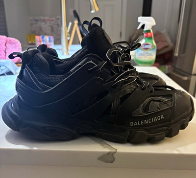Balenciaga Track Men s Black Low Top Lace-Up Athletic Sneakers