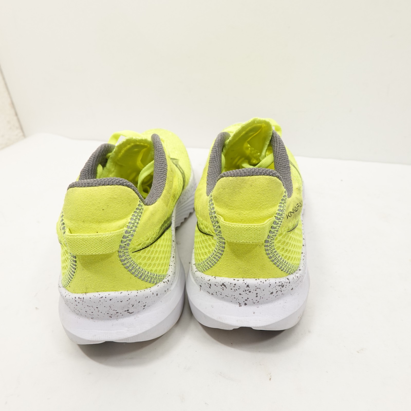 Saucony Shoes Womens Size 8 Kinvara 14 Running Sneaker Green Cushioned thumbnail 6