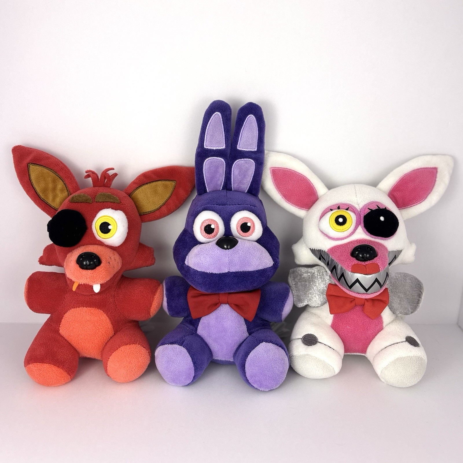 five nights at freddy’s 2016 collectible plush bundle