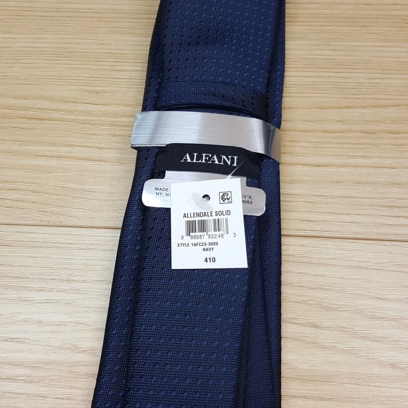 Corbata de cuello ALFANI para hombre lisa azul marino texturizada micro punto moderna delgada clásica puntiaguda Foto 3 de 4