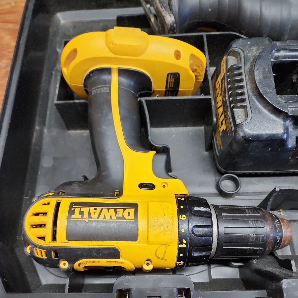 Dewalt dc720 deals