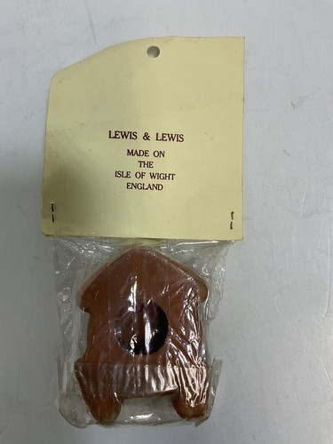 Rana de cerámica coleccionable de la isla de Wight de Lewis & Lewis - Imagen 2 de 8