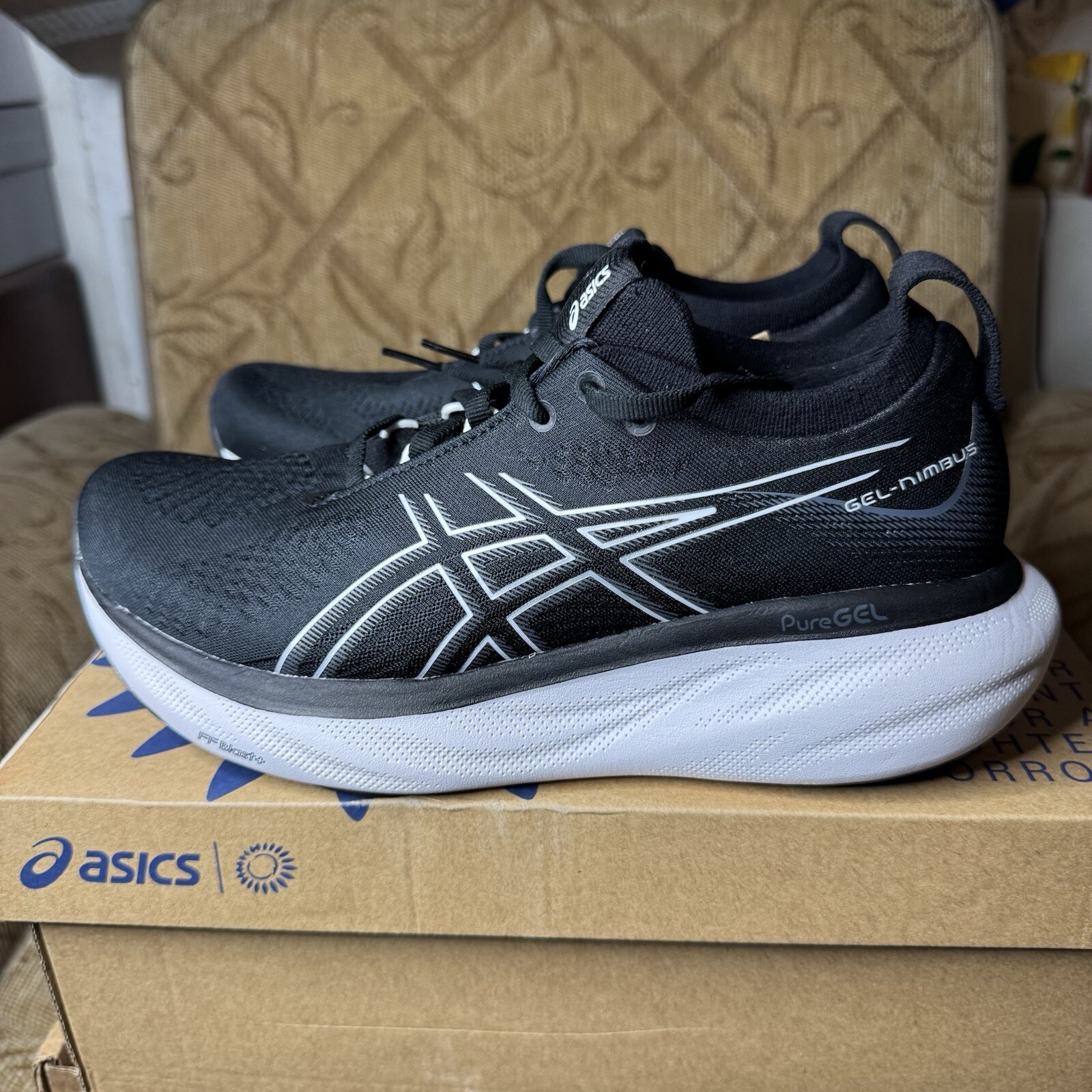 Asics Gel-Nimbus 25 1012B356-001 Black/Pure Silver Women's Size 7.5