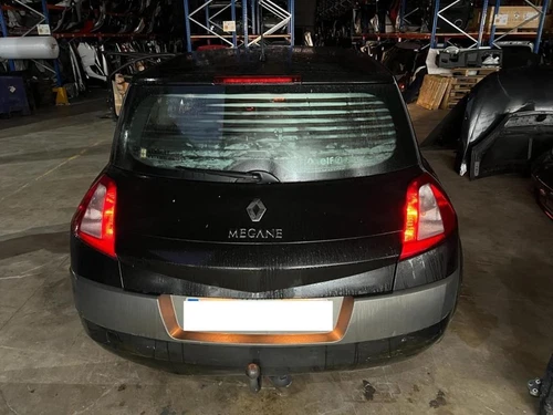 8200115543 Condensador/Radiador Aire Acondicionado per RENAULT MEGANE II 389540 - Foto 8 di 9