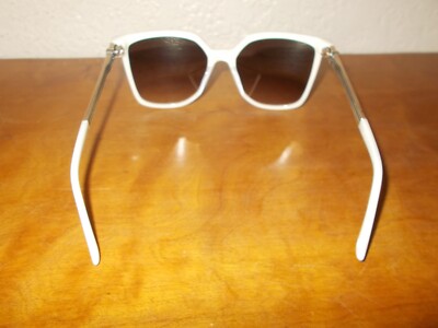 Brighton Mingle White Pearl Silver Frame Brown Lenses  display picture 2