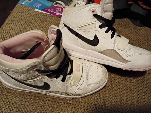 Nike Air Jordan Legacy 312 (SZ-13C) Youth White Pink Foam AT4040-106 Sneakers - Picture 2 of 13