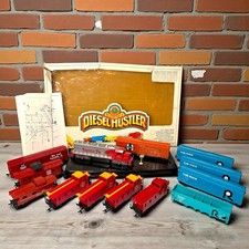 Bachmann Diesel Hustler HO Train Set Santa Fe Freight Cars Lot