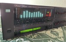 A Flagship ADC SS-450X Sound Shaper Vintage Stereo Equalizer Spectrum Analyzer