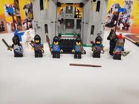 LEGO Castle: Black Falcon's Fortress (6074) 100% complete w/box Parts & Manual