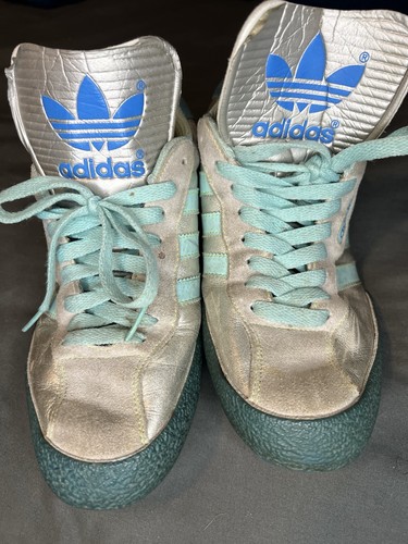 Samba Adidas Originals, Fall/winter Collection 2008.  Hyper Rare.