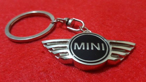 MINI Car Logo Countryman, Hatch, Convertible, Metal Keyring with Gift Pouch (S1) - Picture 7 of 8