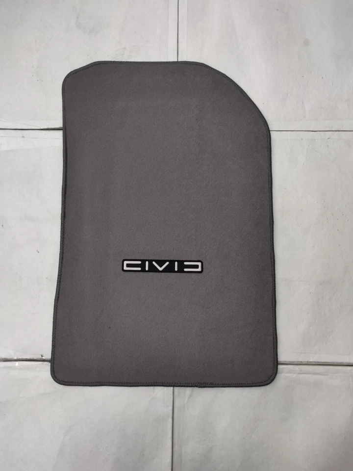 Alfombrilla de nailon gris con emblema para Honda Civic 2 4 puertas 06-11 Foto 3 de 4