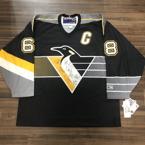 penguins robo jersey