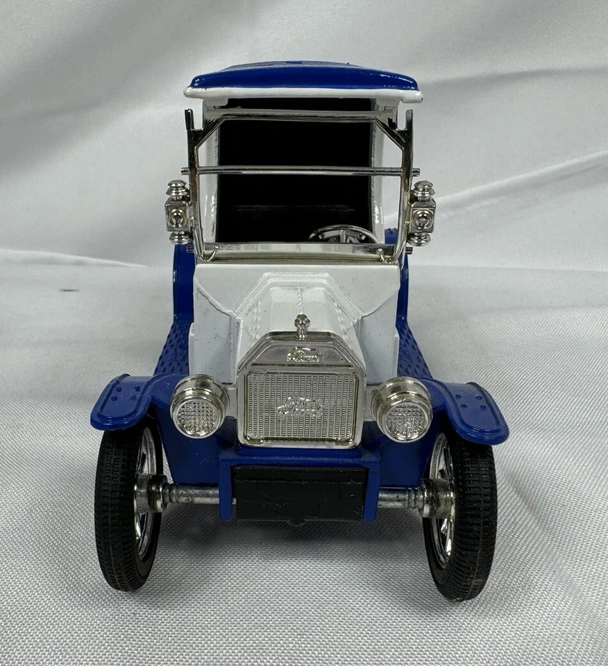 ERTL Big A Auto Parts 1912 Delivery Locking Car Bank #7 Die Cast Metal 1/25 1993 - Image 2 of 4