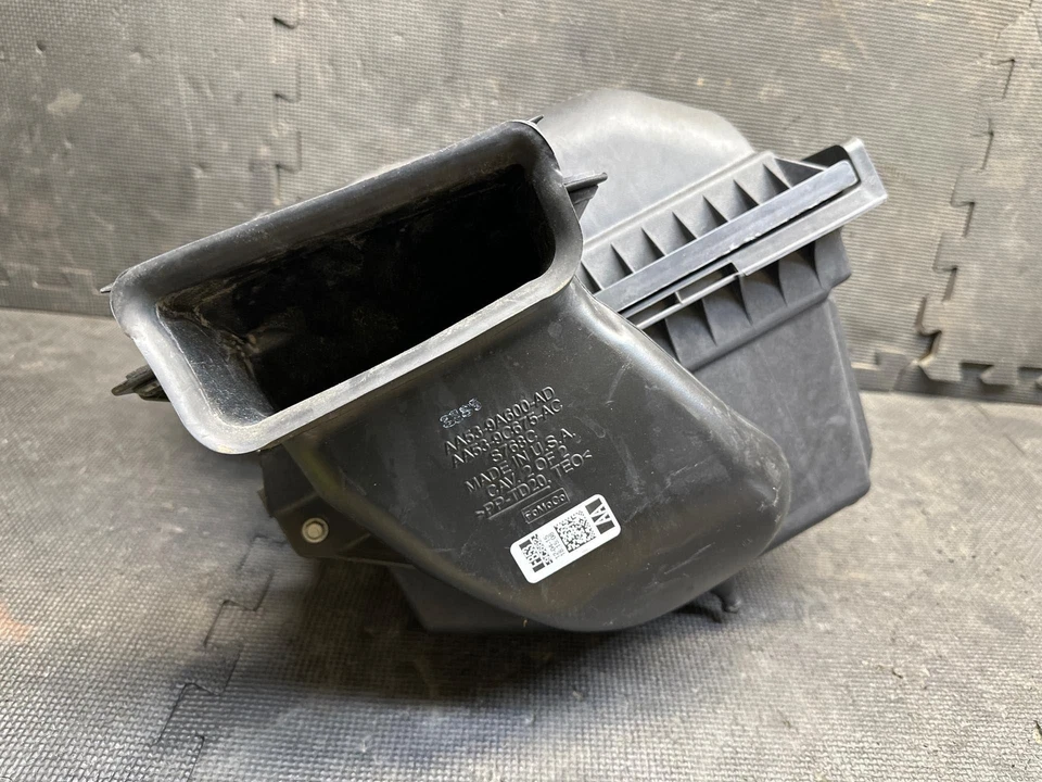 Caja de filtro de filtro de aire Ford Police Interceptor 3,7 L 2011 12 13 14 15 16 17 18 19 Foto 4 de 4