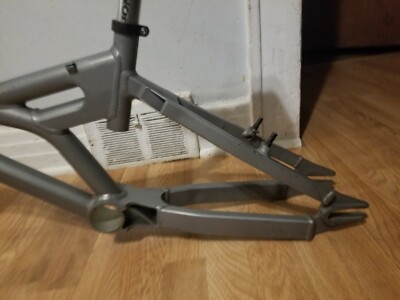 OLD SCHOOL BMX HARO FACTORY RIDER FRAME SR-71 GROUP 1 MAGNESIUM