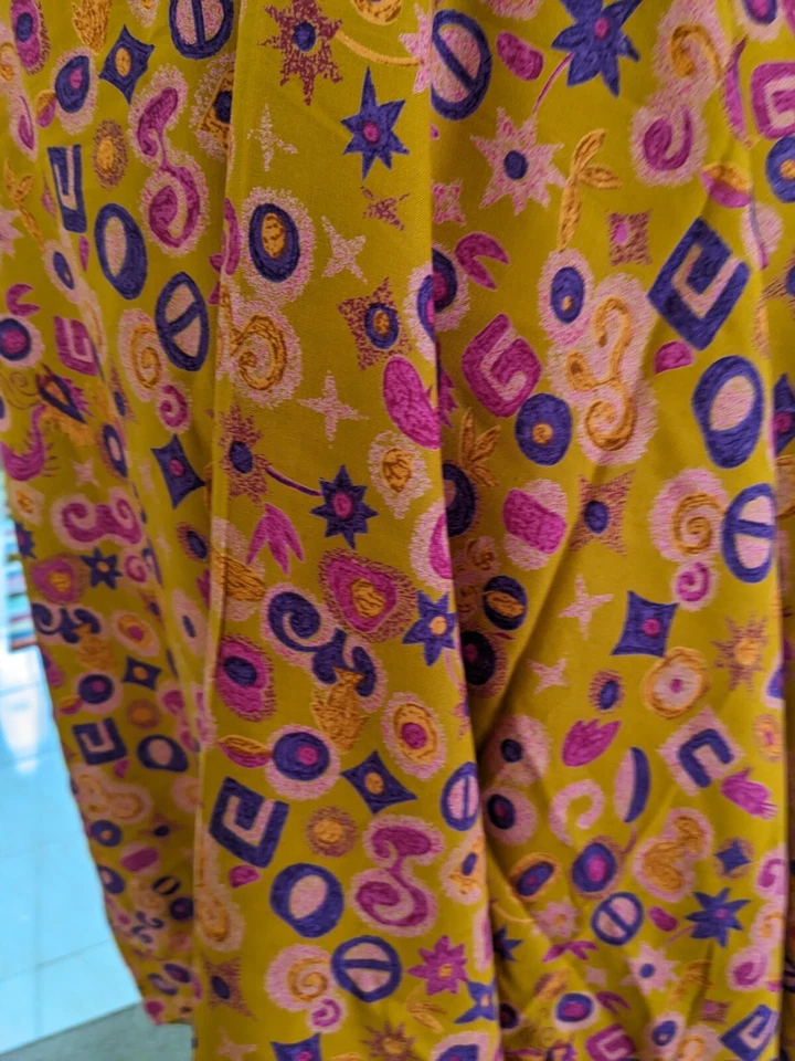 Mustard quality Rayon Fabric Purple Squiggle  Flower Design Dress 4.30m X 100 Cm - image 3 of 3