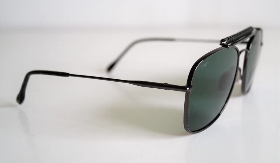 Nuevo TOD'S TO254 12N Marco de Metal Lente Verde Unisex Gafas de Sol de Aviador Foto 4 de 4