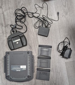 Atari Jaguar 64-Bit Interactive Multimedia System With Box + Insert and 3 Games