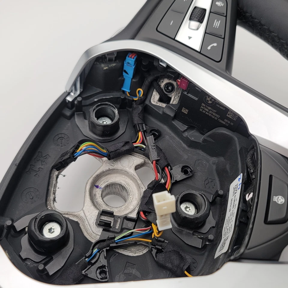 2019 - 2024 BMW G20 330i Steering Wheel Heated Leather Paddle Shifter 7946127 - Image 4 of 4