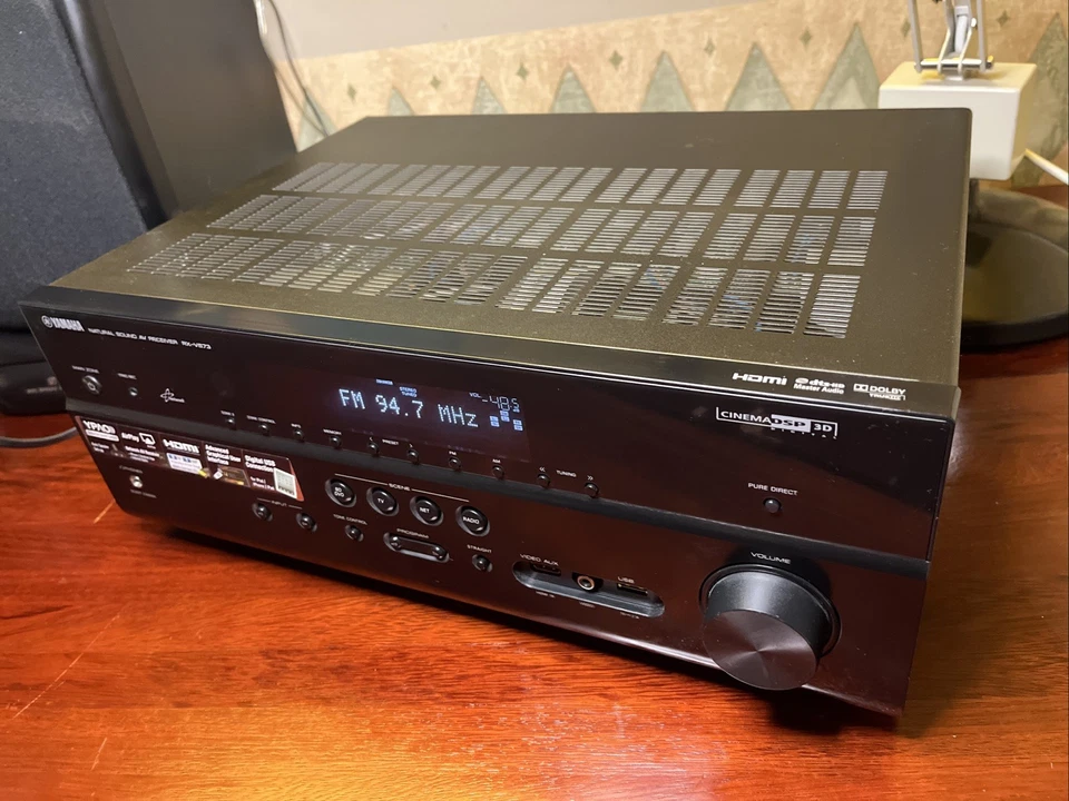 Yamaha RX-V673 7.2 Channel 400 Watts AM/FM A/V Receiver HDMI USB AirPlay Clean! - Image 4 of 4