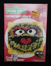 Vtg Muppets SESAME STREET Two Way Hook-it Latch hook pillow kit OSCAR THE GROUCH