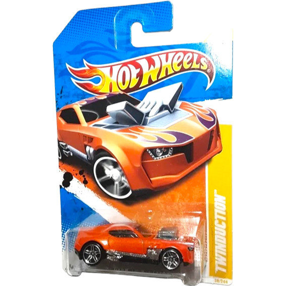 Hot Wheels TWINDUCTION Orange 2011 New Models #38/244 Diecast