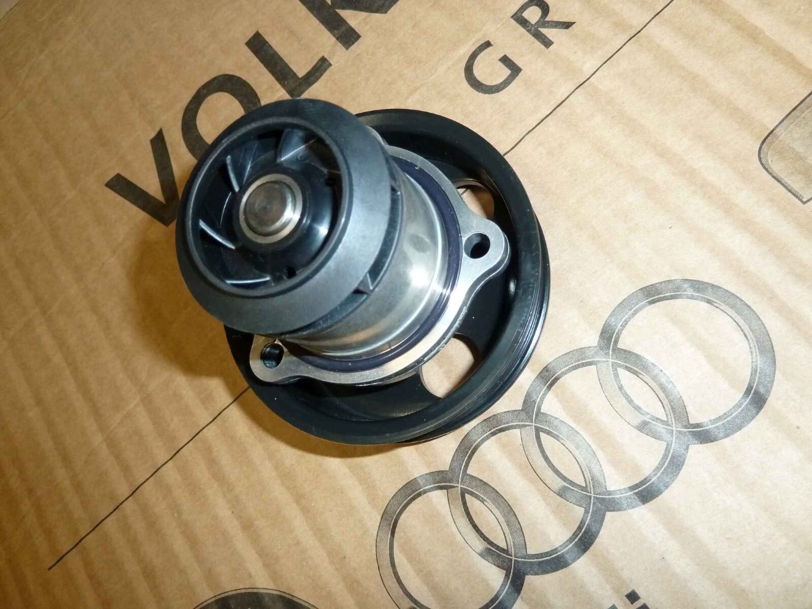 Audi RS3 DAZA DNWA TTRS RSQ3 2.5 TFSI EA855 Coolant Water Pump