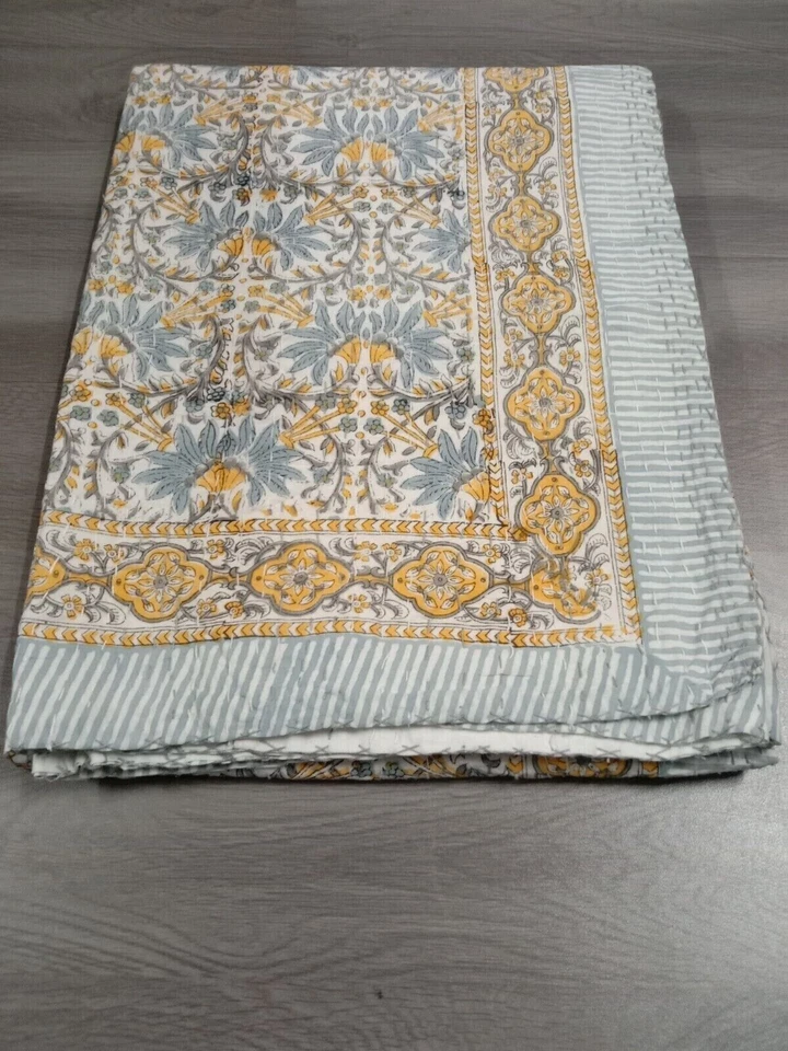 Indian King Size Hand Block print kantha Handmade Quilt Bedspread Blanket - Image 2 of 4