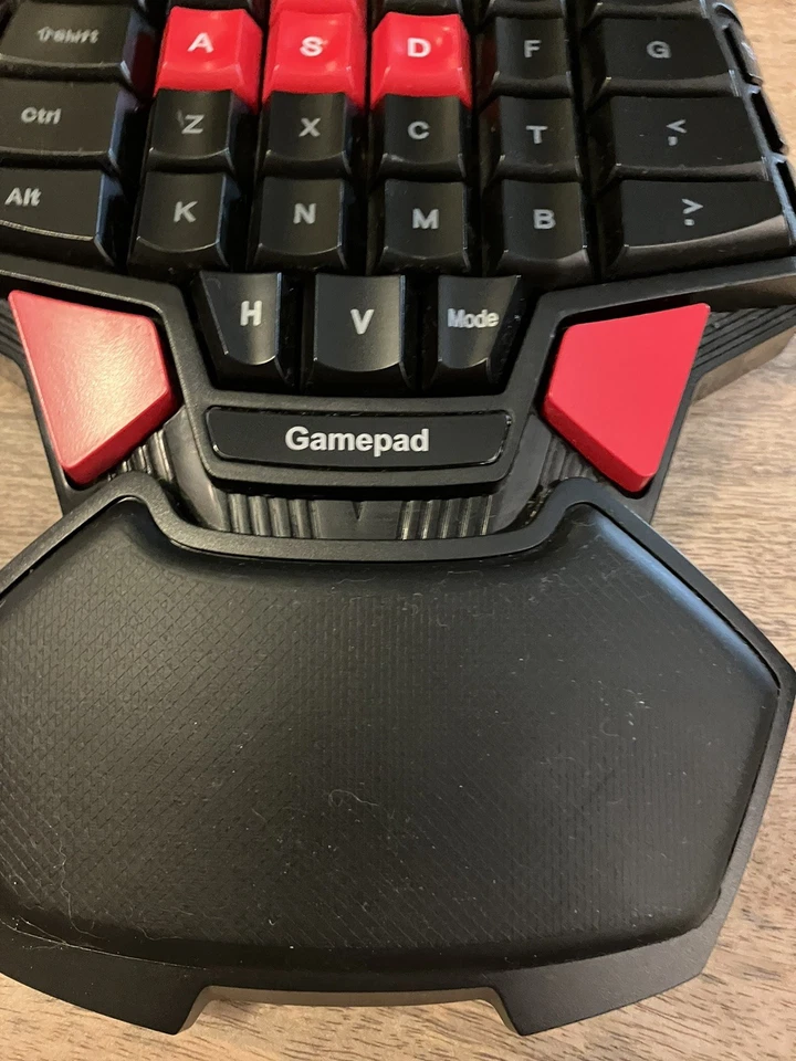 Hitman Deluxe T9 46 Key One Handed USB Wired Gaming Ergonomic Keyboard Keypad - Image 2 of 4