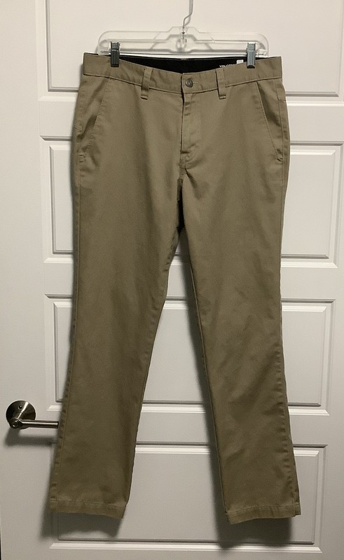 Volcom True To This Chino Pants Tan Khaki Casual Skatewear Men’s Sz 33x31