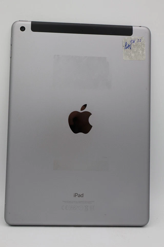 Apple iPad 5.Gen 2017 32GB Wi-Fi+Cellular A1823 Grau Displayschaden #5834 - Bild 3 von 4