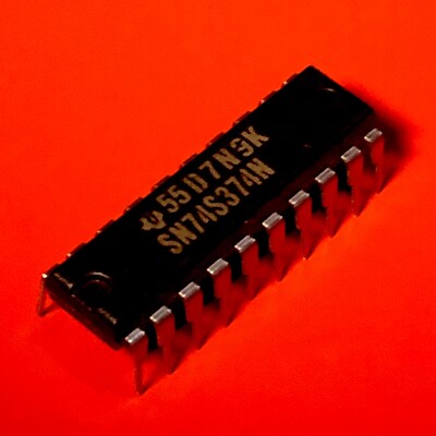[1x] SN74S374N Texas Octal Transp Latch Edge-Trig Flip-Flop PDIP-20 (55D7N9K)