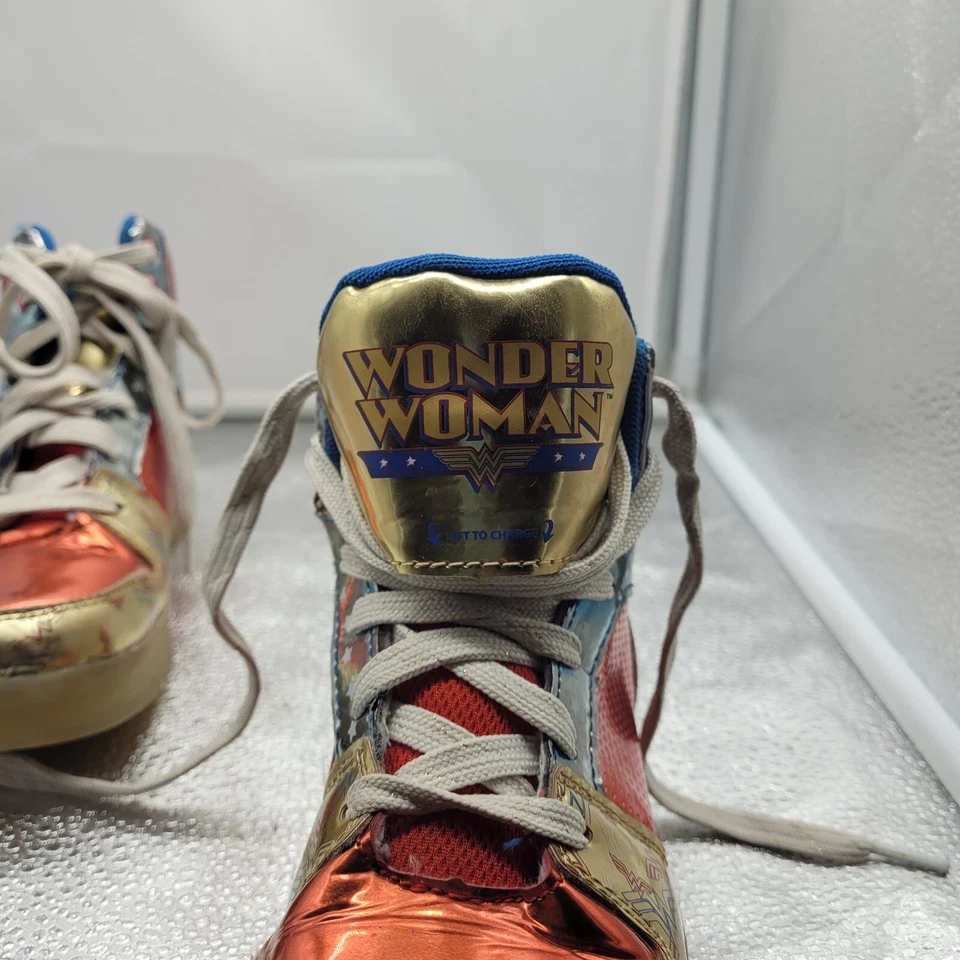 Red Gold Marvel Wonder Woman Light Up Hi Top Sneakers W/ USB Charg Port US 13 YT - Image 2 of 4