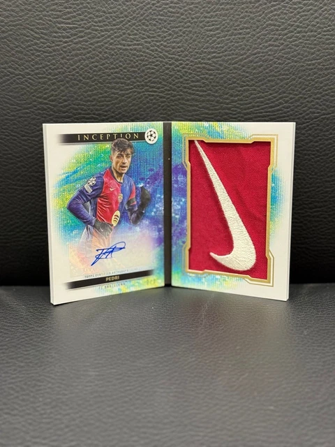 Pedri /2 Auto Nike Swoosh Patch Booklet -Topps Inception 24/25 FC Barcelona SSP