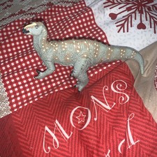 Iguanodon Rubber Dinosaur Carnegie Safari Limited Dino Toy