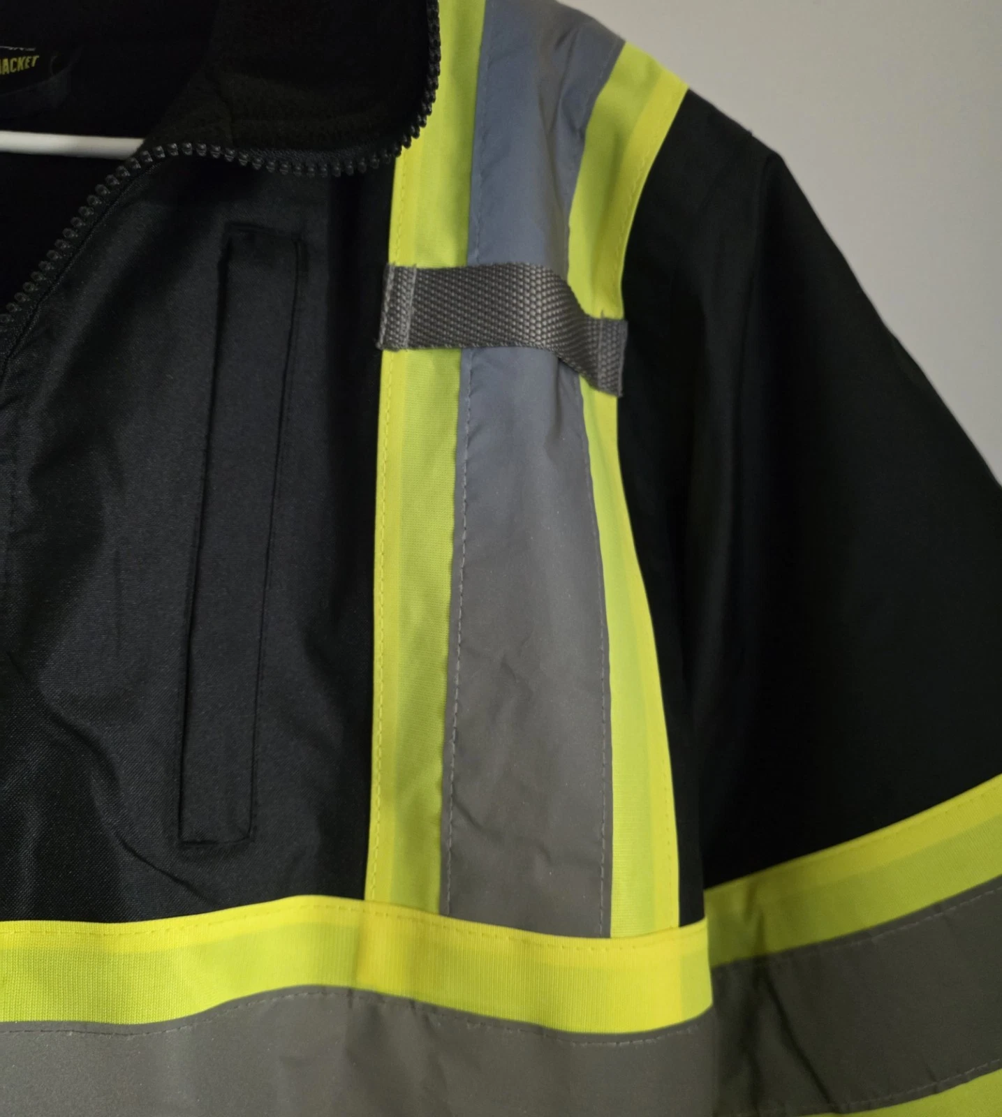 Riot Empire High Visablity Jacket 300yds New With Tags Medium💥💥💥💥💥💥 image 2