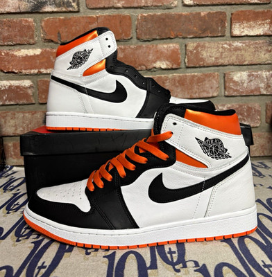 Size 11 - Air Jordan 1 Retro High OG Electro Orange new original box 555088-180