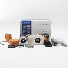 OLYMPUS PEN Lite E-PL7 / M.ZUIKO DIGITAL 14-42mm f/3.5-5.6 Lens Kit Original Bo