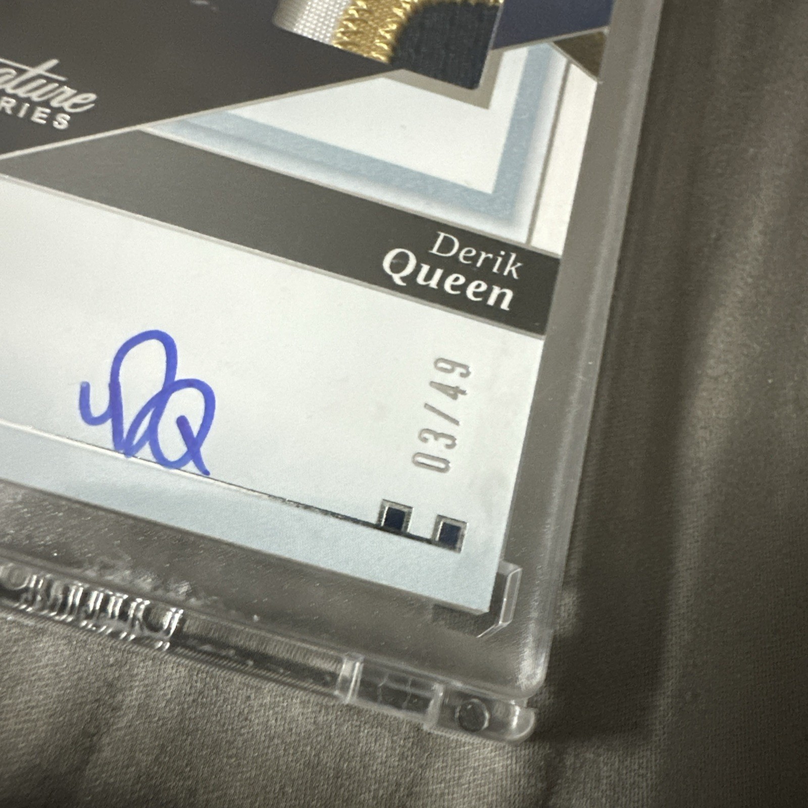 Derik Queen Rookie Patch Auto /49 RPA RC 2025-26 Signature Series #JA-DKQ view 2