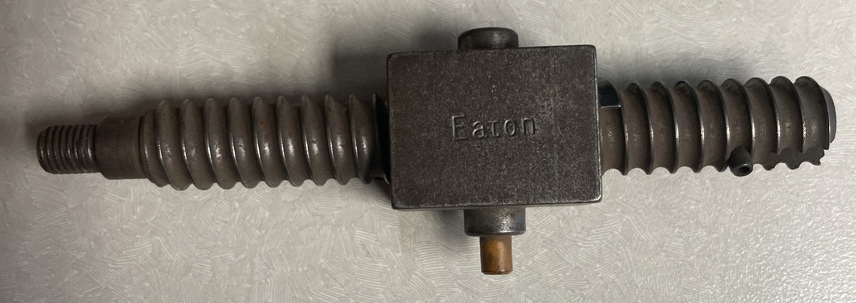 Eaton NOS 3967800 32364 Spicer Two Speed Driver Screw Electric