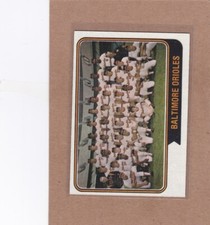 1974 TOPPS BASEBALL BALTIMORE ORIOLES TEAM #16 EX+ *A26640