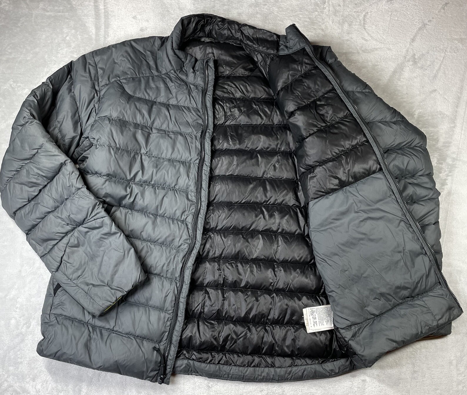 ARC'TERYX Piumino uomo grande Arcteryx grigio nero piumino cappotto imbottito