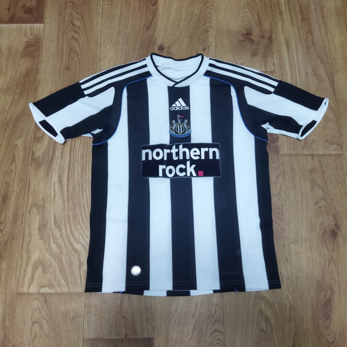 Newcastle United FC 2009/2010 Home Adidas Original Football Shirt