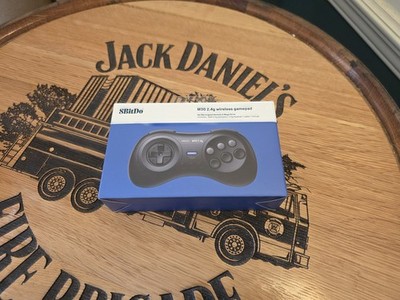 8BitDo M30 2.4G Black Controller for Genesis/Mega Drive 