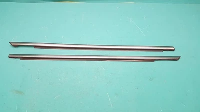 Jaguar XJ40 XJ81 XJ6 XJ12 Seitenscheibe Türscheibe Chrom Dichtung Leiste R+L SET - Bild 1 von 4